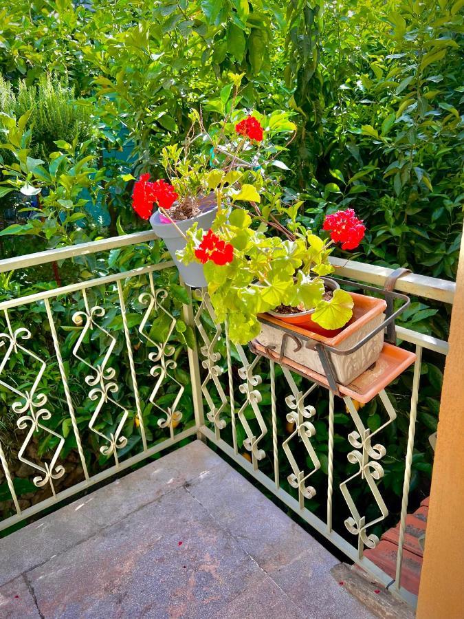 La Fontanella Apartment Taormina Eksteriør billede