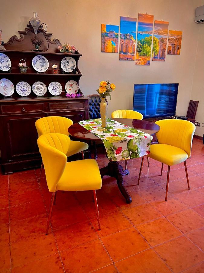 La Fontanella Apartment Taormina Eksteriør billede